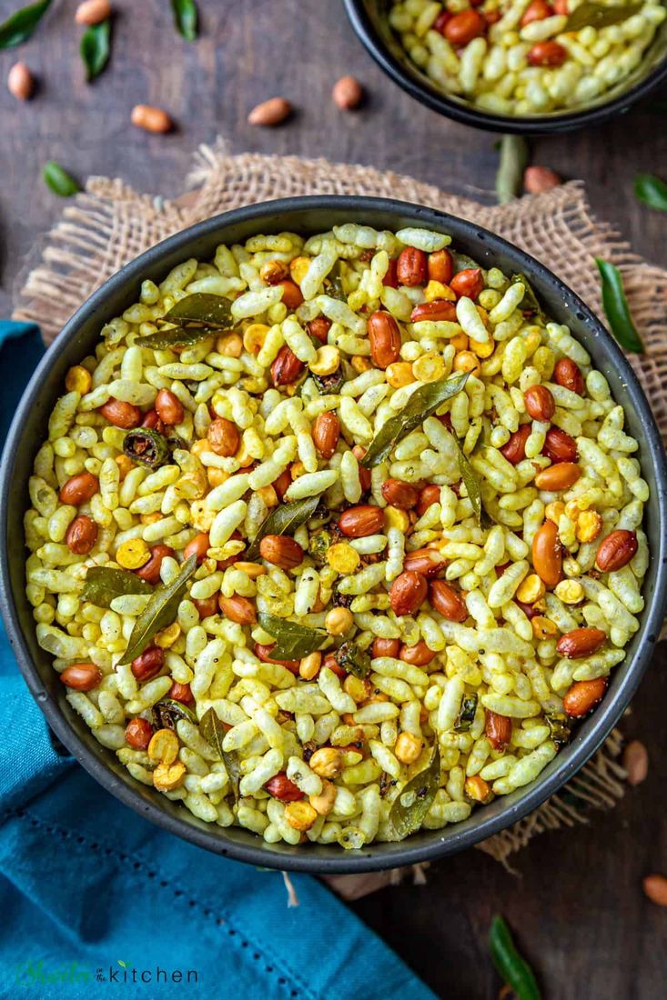 Murmura chivda — puffed-rice chivda